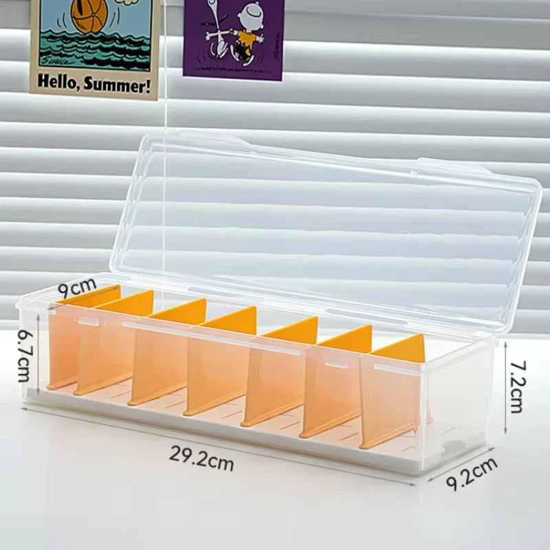 Transparent plastic storage box, capable of holding 550+gaming cards, used for storing PTCG/MTG cards