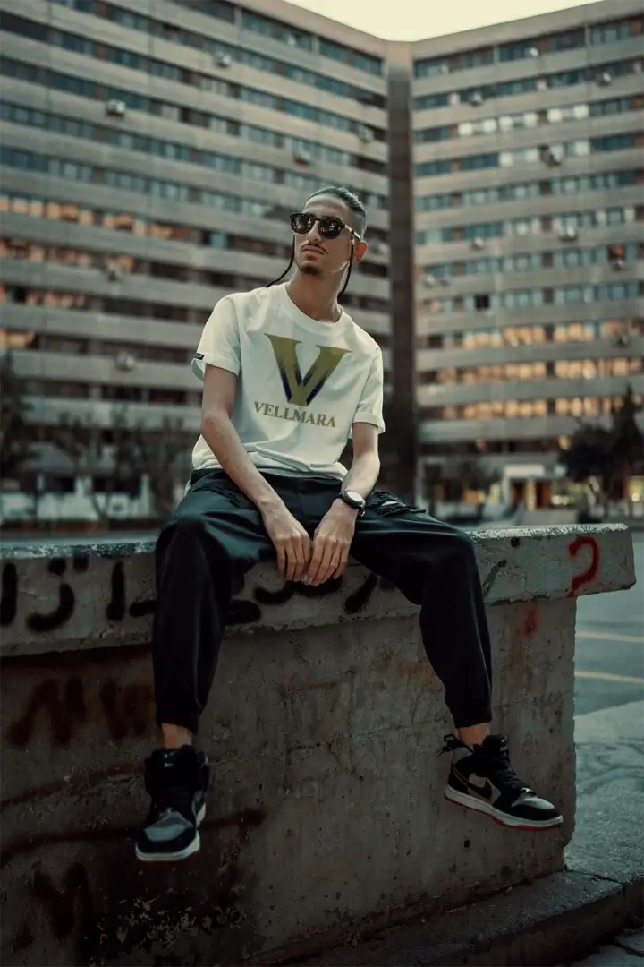 Vellmara T-Shirts