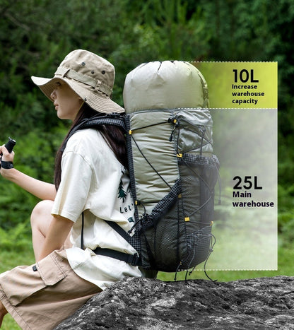 Outdoor Mountaineering Bag 35L Hiking Large Capacity Backpack