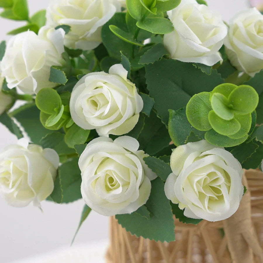 Artificial Flowers Vase for Home Decor Outdoor Garden Christmas Eucalyptus Leaves Fake Plants Wedding Party Silk Roses Bouquet