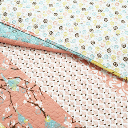 Full/Queen Blue Yellow Pink Ivory Boho Floral Reversible Lightweight Quilt Set