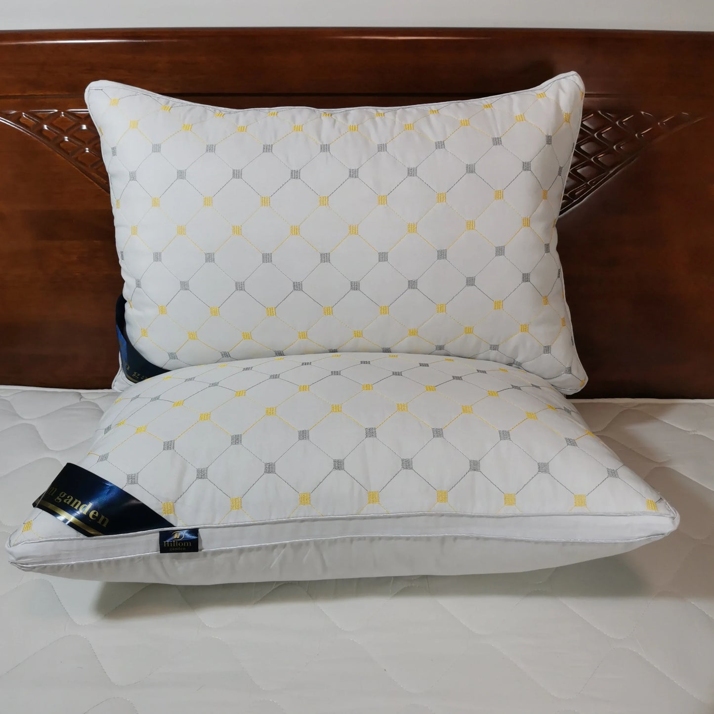 Non-collapse Hotel Pillows for Cervical Spine Protection and Sleep Aid Non-deformationHome Use Dormitory Single Pillow Core