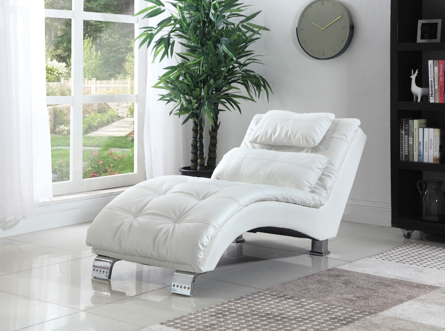 Harmonic Freq. Chaise Lounge