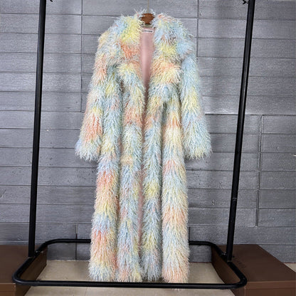 Womens Elongated Wool Coat With A Tailored Lapel
